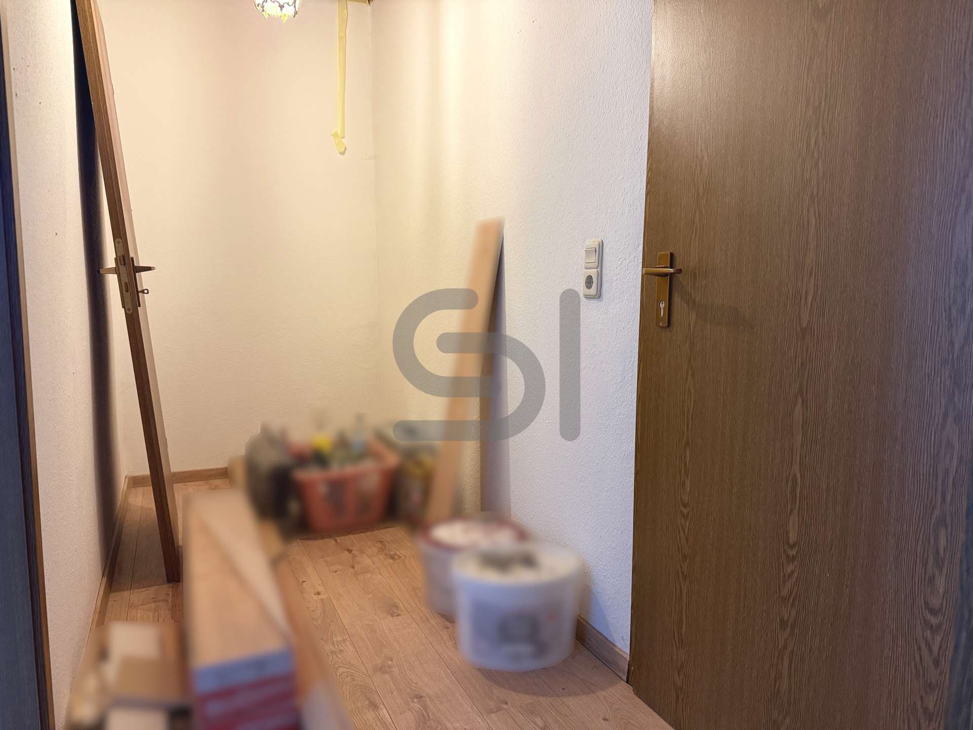 Handwerker-Chance in Aussichtslage: Renovierung beginnen, Wohntraum vollenden!, Hochsauerlandkreis – Bild 2