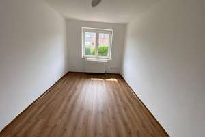 Umfangreich modernisiertes Backsteinreihenhaus mit Garten & Garage – 10 Min. zum Strand – Kleiner Belt 3, 23570 Travemünde, Lübeck – Vorschaubild 13
