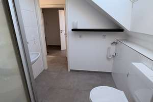 Großzügige Loft-Dachgeschosswohnung mit Terrasse und Blick auf Weinberge & Felder – Die vollständige Adresse der Immobilie erhältst du vom Anbieter., 75210 Keltern – Vorschaubild 8
