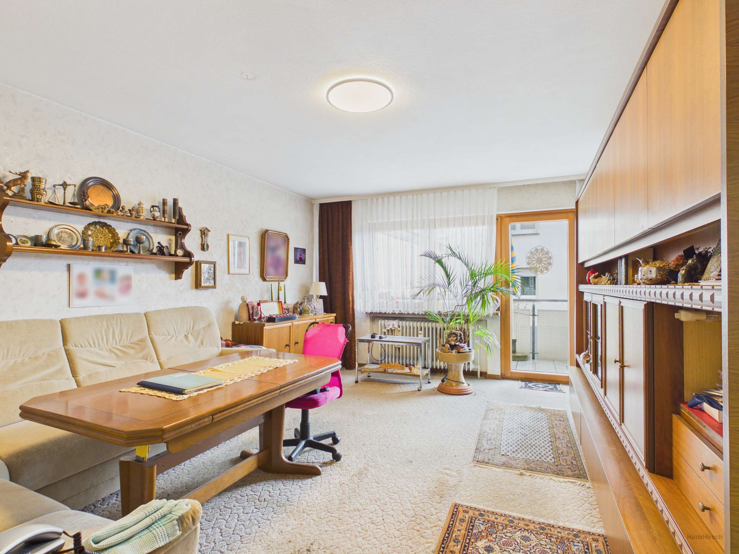 Charmante, renovierungsbedürftige Erdgeschosswohnung in Esslingen - Ideal für Kapitalanleger und WG, Esslingen Kreis – Bild 1