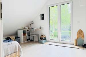 3 Zimmer über 2 Ebenen mit sonnigem Balkon – Zellerstr. 11, 22145 Rahlstedt, Hamburg – Vorschaubild 4