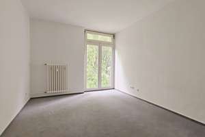 Viel Platz für die Familie: Reiheneckhaus mit 5 Zi., sonnigem Westgarten & flexibler Raumaufteilung – Westfalenring 26A, 12207 Lichterfelde, Berlin – Vorschaubild 8