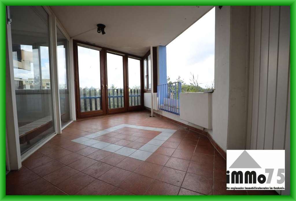 Immobilie in Eisingen - 4,5-Zimmer-Wohnung mit Balkon und sensationellem Blick im Waldpark Eisingen - Bild 3