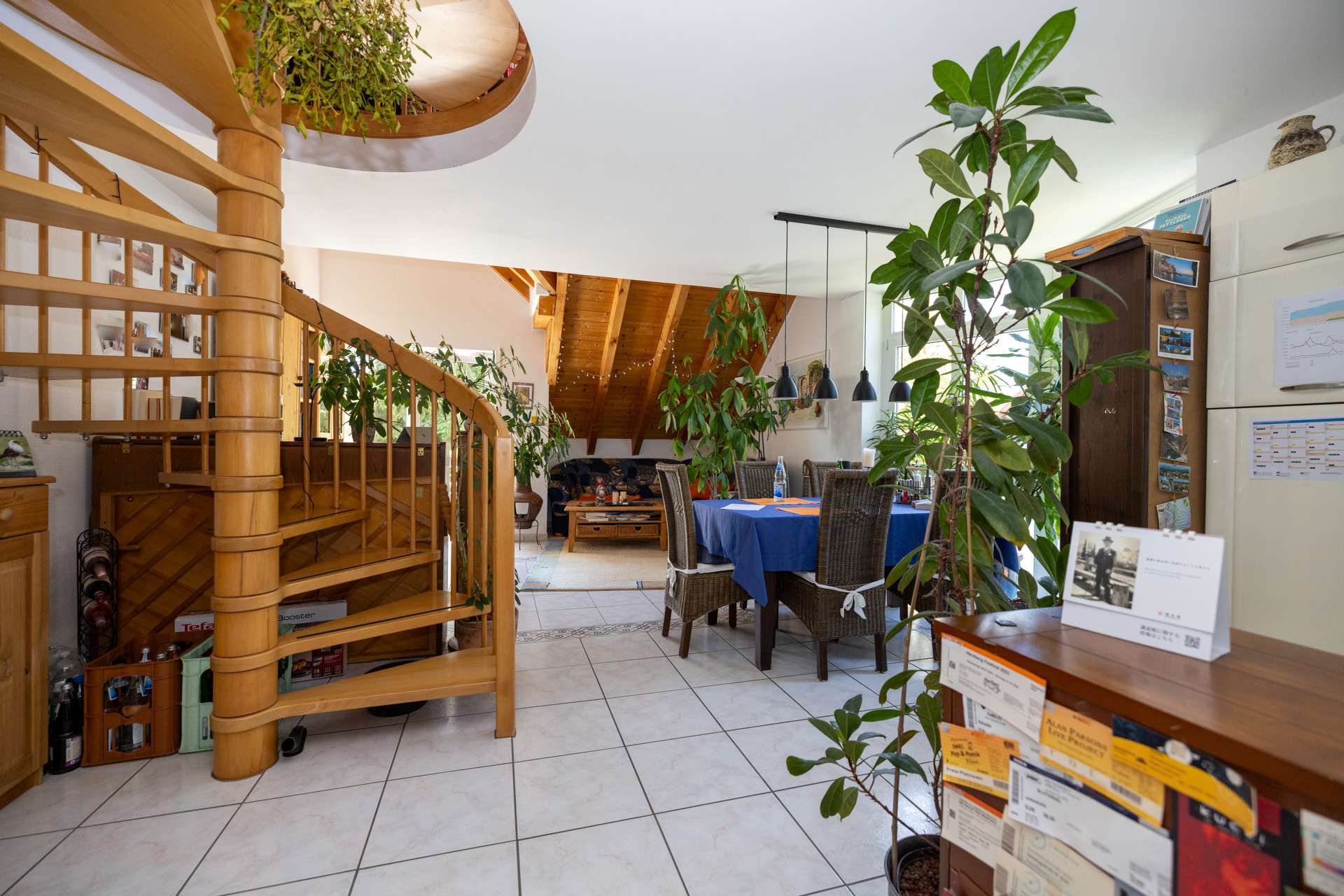 Immobilie in Niedereschach - Wohlfühlen auf allen Ebenen – modernes Zweifamilienhaus mit Garten und flexibler Nutzung - Bild 7