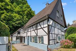 Historisches Fachwerkjuwel mit Loftcharakter, Entwicklungspotenzial und einzigartigem Wohnambiente – Die vollständige Adresse der Immobilie erhältst du vom Anbieter., 45481 Saarn, Mülheim an der Ruhr – Vorschaubild 13