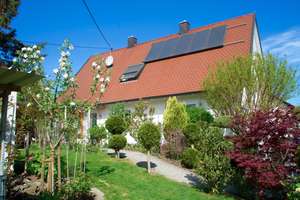 Kernsaniertes Einfamilienhaus mit wunderschönem Garten in Langerringen – Viktor-von-Scheffel-Str 16, 86853 Langerringen – Vorschaubild 4