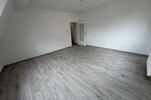 neu renovierte helle 3 Zimmer Wohnung in Stgt-West zu vermieten – Schwabstraße 83, 70197 Vogelsang, Stuttgart – Vorschaubild 4