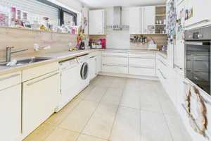**RESERVIERT** 
Ich bin dann mal weg und werde bald von einer netten Familie bewohnt! – Nideggener Straße 42, 52349 Düren (Kreis) – Vorschaubild 14