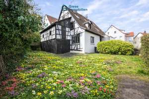 Ihr neues Zuhause mit Charakter - Denkmalschutz – Die vollständige Adresse der Immobilie erhältst du vom Anbieter., 70597 Degerloch (Ortsteil), Stuttgart – Vorschaubild 2