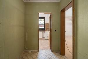 Ihr neues Zuhause in Harlaching: 4 Zimmer, 2 Balkone und großer Keller – Die vollständige Adresse der Immobilie erhältst du vom Anbieter., 81545 Harlaching, München – Vorschaubild 8