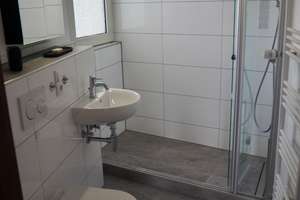 Top saniert !!! Helle 3-Zi.-Whg., 4. OG., Lift, 2  Balkone, K.D.B., ca. 75 m², € 1.200,-- – Vagedesstrasse 2, 40479 Pempelfort, Düsseldorf – Vorschaubild 13