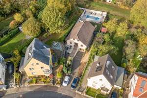 Ein Zuhause mit Zukunft – Familientraum mit Pool in Bergisch Gladbach-Hebborn – Die vollständige Adresse der Immobilie erhältst du vom Anbieter., 51465 Stadtmitte, Bergisch Gladbach – Vorschaubild 3