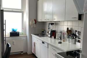 Provisionsfrei für Käufer! Sanierte und vermietete 3-Zimmer-Wohnung im schönen Berlin-Pankow – Die vollständige Adresse der Immobilie erhältst du vom Anbieter., 13156 Niederschönhausen, Berlin – Vorschaubild 1