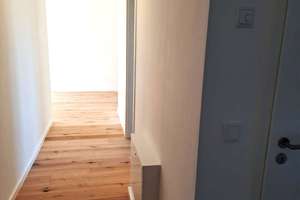 ++OASE IN NIPPES -  BESTE LAGE  - 2 - ZIMMER - WOHNUNG  MIT SONNENTERRASSE - MODERNISIERT++ – Die vollständige Adresse der Immobilie erhältst du vom Anbieter., 50733 Nippes (Ortsteil), Köln – Vorschaubild 2