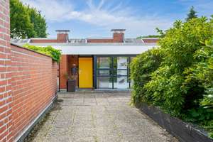 Moderne Maisonettewohnung mit Reihenhaus-Charakter in Oberneuland – Die vollständige Adresse der Immobilie erhältst du vom Anbieter., 28355 Oberneuland, Bremen – Vorschaubild 12