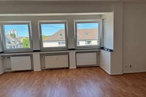 Modernisiertes Penthouse am Wehrhahn! 