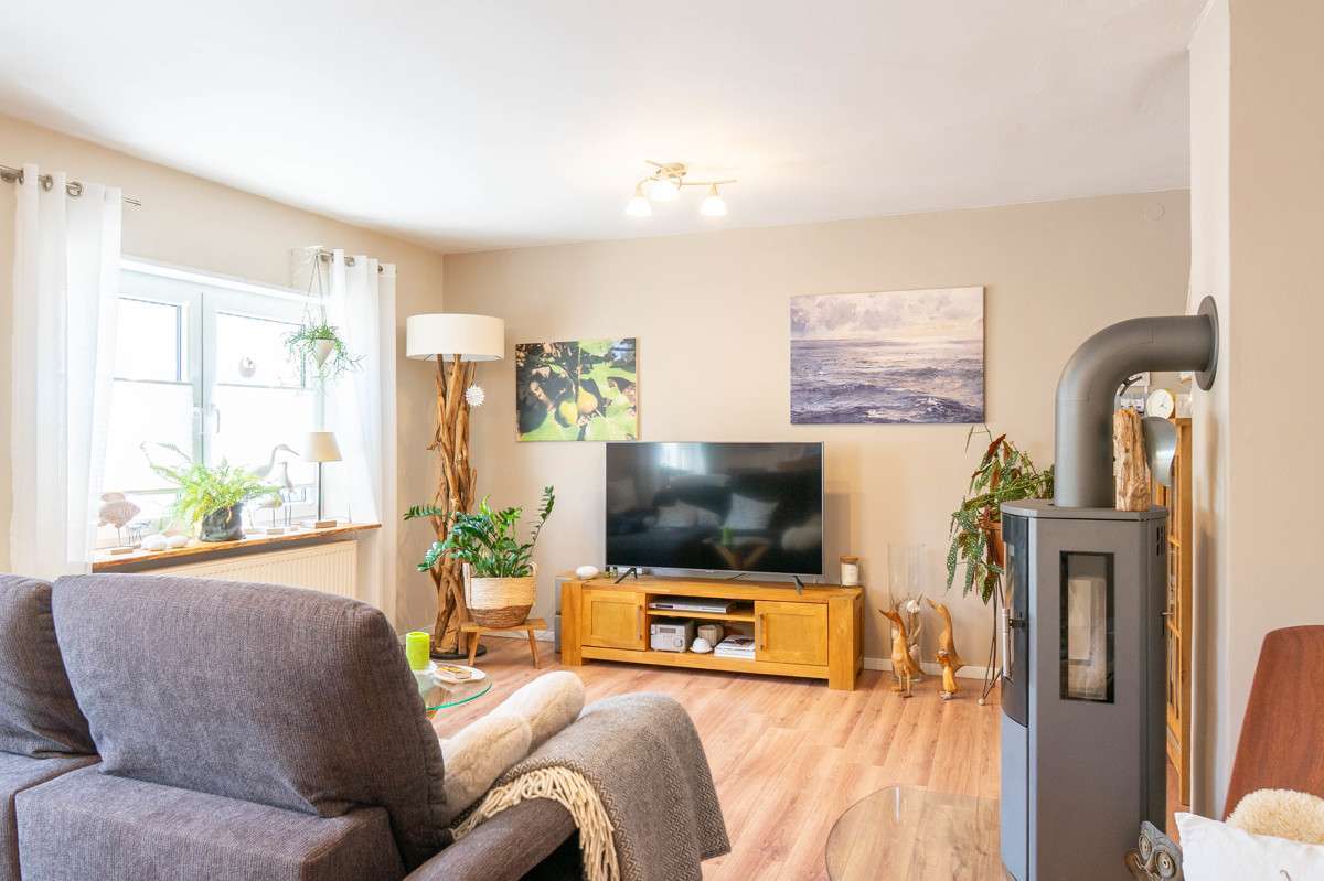 Immobilie in Friedelsheim - Vielseitiges 1-2-Familienhaus mit Halle, Hof und Garten in Friedelsheim! - Bild 7