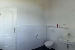 Traumhafte 4-Zimmer-Altbauwohnung mit Gartenmitbenutzung – Blumentalstraße 22, 42859 Honsberg, Remscheid – Vorschaubild 8