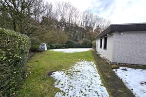 Bungalow mit Naturanschluss in ruhiger Endlage – 1.057 m² Grundstück & durchdachter Raumaufteilung – Die vollständige Adresse der Immobilie erhältst du vom Anbieter., 33689 Sennestadt, Bielefeld – Vorschaubild 3