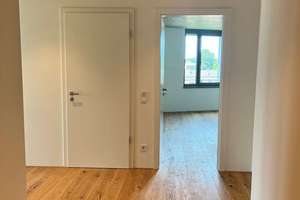 3-Zimmer-Neubauwohnung mit ca. 102 m², traumhaftem Bergblick, Süd-West-Ausrichtung und Einbauküche – Die vollständige Adresse der Immobilie erhältst du vom Anbieter., 83024 Nord, Rosenheim – Vorschaubild 5