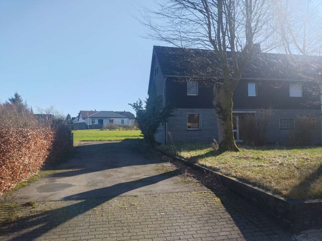 Immobilie in Hürtgenwald - Zweifamilien-Doppelhaushälfte, eine Wohnung fertig, eine Wohnung ausbaureif - somit dann neu!!! - Bild 3