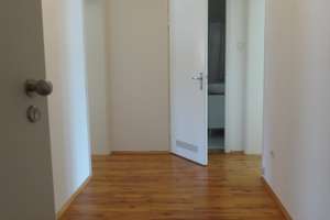 ruh, helle 2 Zimmer + gr. Wohnküche, BLK zum Innenhof, Lift – Tegernseer Platz 3, 81541 Obergiesing, München – Vorschaubild 6