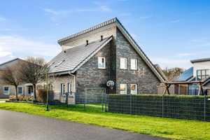 Energiegeladen und designstark – Einfamilienhaus mit PV-Anlage und weiteren Extras in Haren (Ems) – Emsland (Kreis) – Vorschaubild 29