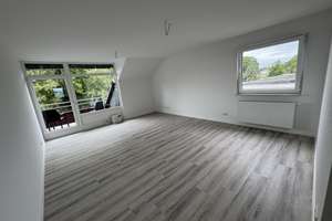 Helle 3-Zimmer-Wohnung mit Balkon und Einbauküche in Eversten