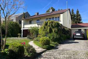 Freistehendes Einfamilienhaus am Eichenhain in Stuttgart-Riedenberg