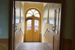 Noble 3-ZW - Gründerzeit- mit Wohnküche, gr. Balkon, Bad + sep. WC, Lift, hochwertig, ruhige Lage – Die vollständige Adresse der Immobilie erhältst du vom Anbieter., 4179 Leutzsch, Leipzig – Vorschaubild 1