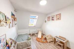 Attraktives Reihenmittelhaus in ruhiger Wohnlage von Augsburg-Lechhausen – Die vollständige Adresse der Immobilie erhältst du vom Anbieter., 86165 Lechhausen-Ost, Augsburg – Vorschaubild 1