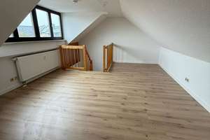 Große 3-Zimmer Maisonette mit Einbauküche, zwei Bädern, Stellplatz und Laminat in ruhiger Lage! – Die vollständige Adresse der Immobilie erhältst du vom Anbieter., 9130 Sonnenberg, Chemnitz – Vorschaubild 5