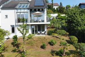 Stilvolles 2-Familienhaus in ruhiger Lage – Nachhaltiges Wohnen mit Weitblick – Stuttgart – Vorschaubild 2