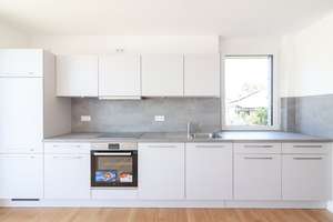 Erstbezug mit Perspektive: Penthouse-Wohnen auf einem neuen Niveau – Eugen-Bolz-Straße 4/2, 73525 Schwäbisch Gmünd – Vorschaubild 3