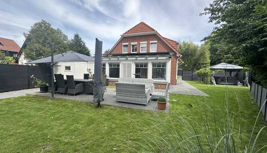 Bild von Saniertes Einfamilienhaus mit Wintergarten in Toplage am Altwarmbüchener See provisionsfrei