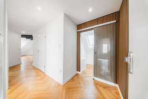Einzigartige Design-Dachgeschosswohnung mit Loft-Charakter in Bestlage von Düsseldorf-Unterbilk – Die vollständige Adresse der Immobilie erhältst du vom Anbieter., 40219 Unterbilk, Düsseldorf – Vorschaubild 24
