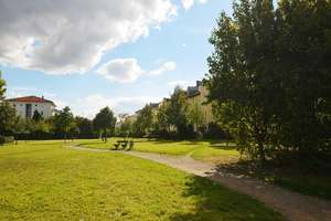 Charmante Maisonette-Wohnung mit Balkon und Tiefgaragen-Stellplatz – 4158 Lindenthal, Leipzig – Vorschaubild 5