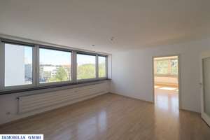 Schönes 2-Zimmer Apartment in Saarbrücken Innenstadt mit guter Belichtung/Einbauküche/Aufzug – Stengelstraße 16-18, 66117 Alt-Saarbrücken, Saarbrücken – Vorschaubild 3