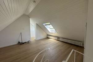 Attraktive 108 m² Maisonette-Wohnung in Düsseldorf-Düsseltal – Die vollständige Adresse der Immobilie erhältst du vom Anbieter., 40237 Düsseltal, Düsseldorf – Vorschaubild 12