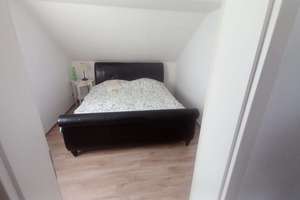 Haus im Haus! Tolle Maisonettewohnung in Merscheid, 5 Zimmer, 2 Bäder, 169m² renoviert. – Die vollständige Adresse der Immobilie erhältst du vom Anbieter., 42699 Ohligs/Aufderhöhe/Merscheid, Solingen – Vorschaubild 6