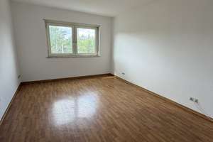 Helle 2-ZKB Wohnung mit Südbalkon und Einbauküche – Karlsruher Straße 39, 68219 Rheinau, Mannheim – Vorschaubild 5