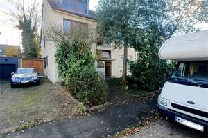 ***** Tolles MFH, hervorragende Möglichkeiten, hochwertige Lage + großer Garten in Köln- Weiden – Die vollständige Adresse der Immobilie erhältst du vom Anbieter., 50859 Weiden, Köln – Vorschaubild 3