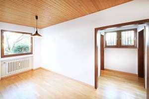 Ein Zuhause voller Möglichkeiten: zeitloses Zweifamilienhaus
mit wunderschönem Garten! – Die vollständige Adresse der Immobilie erhältst du vom Anbieter., 40721 Hilden – Vorschaubild 7