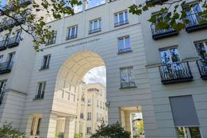 Penthouse in den Heinrich-Heine-Gärten | ca. 39 m² Südwest-Dachterrasse | Kamin | 3 TG-Stellplätze – 40549 Heerdt, Düsseldorf – Vorschaubild 9