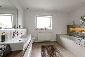 Exklusive Maisonette mit Hauscharakter in ruhiger Waldlage – Die vollständige Adresse der Immobilie erhältst du vom Anbieter., 45277 Überruhr-Holthausen, Essen – Vorschaubild 9