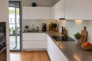 Luxuriöse 3-Zimmer Wohnung am Bunten Garten