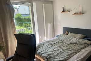 Gartentraum in Regensburg ! Grüne 1 Zimmer-Balkon-Wohnung in guter Lage – 93051 Kumpfmühl-Ziegetsdorf-Neuprüll, Regensburg – Vorschaubild 3