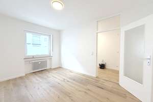 Ruhige Lage am Olympiapark und BMW ! Ganz neu enovierte 2 Zimmer-Wohnung mit Süd-Balkon zum Garten – Die vollständige Adresse der Immobilie erhältst du vom Anbieter., 80809 Am Luitpoldpark, München – Vorschaubild 15