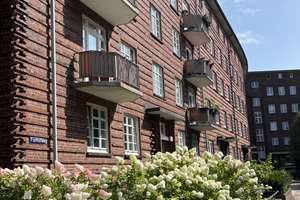 Charmante 2,5 Zi. Altbauwohnung, frisch renoviert in Barmbek-Nord von privat  – Lorichsstraße 42, 22307 Barmbek-Nord, Hamburg – Vorschaubild 1
