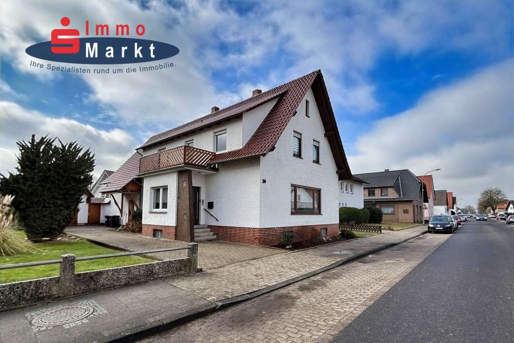 Immobilie in Lübbecke - Zweifamilienhaus mit vielen Möglichkeiten -
z.B. 2 Generationen unter einem Dach!!! - Bild 0